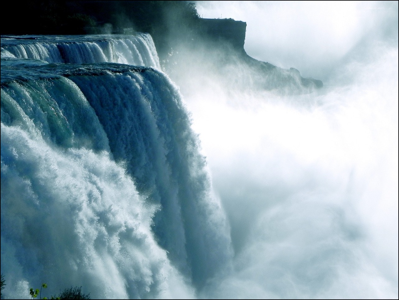 Niagara falls waterfall
